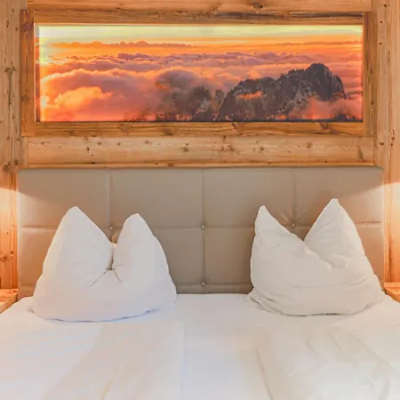 Schoenfeld キッツビュール