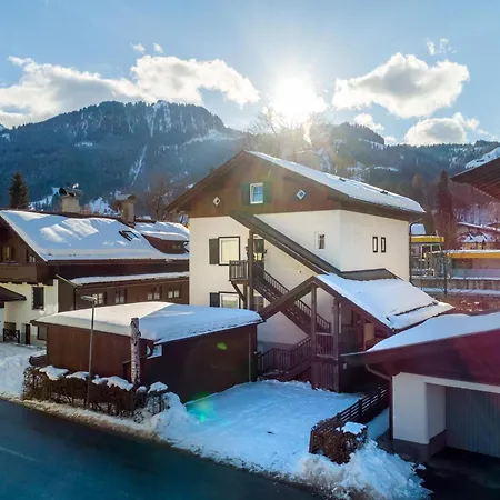 Schoenfeld Apartmán