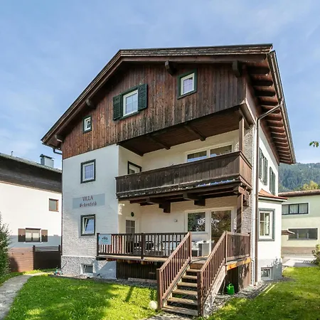 Schoenfeld Apartmán *